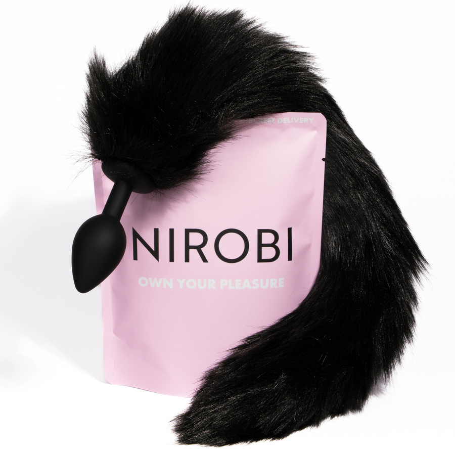 Black Fox Tail Butt Plug – Soft Silicone Anal Toy for Roleplay